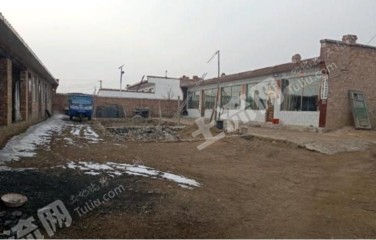 包頭東河區(qū)東園村110國(guó)道邊700平米宅基地大院使用權(quán)出租