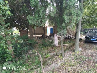 荆门东宝区400平米农家庭院出租