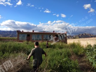 包头九原区哈业胡同1.5亩大院宅基地使用权出租