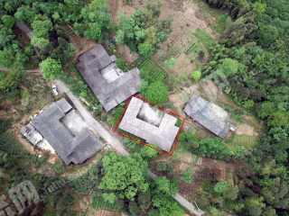 大邑花水湾600余平米山居农房转让