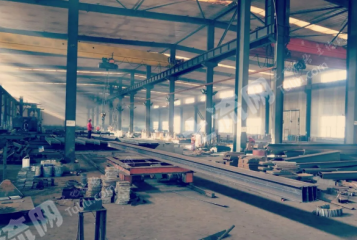 包头青山区青福镇装备产业园区2400平米厂房使用权出租