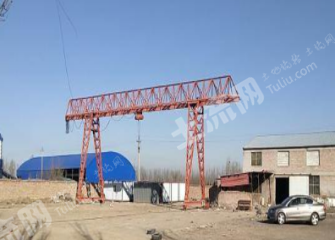 包头东河区南海附近25亩大院，厂房使用权出租