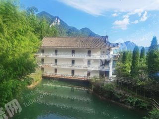 重庆綦江区度假圣地2600平米度假山庄出租和出租