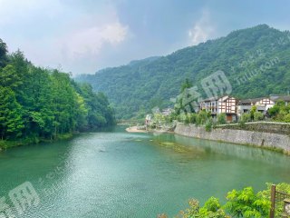 大邑青山碧水裝修房使用權(quán)出租