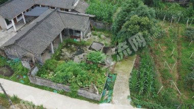 大邑低價(jià)方正院落農(nóng)房使用權(quán)出租