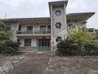 长沙岳麓区5000平米农家庭院使用权出租