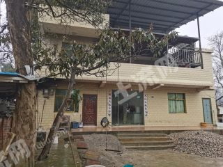 花溪2500平农房使用权出租