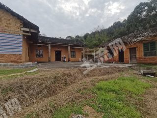 长沙岳麓区梅溪湖与黄桥大道附近3200平米农房使用权出租