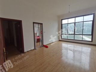 长沙岳麓区1500平米农房出租