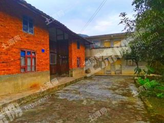 开阳320平米农家庭院使用权流转