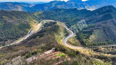 大邑山区日出云海环山抱水冬日赏雪地块使用权出租