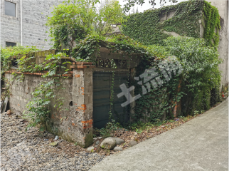 都江堰天馬鎮(zhèn)柏條河附近260平米農(nóng)房整體對(duì)外流轉(zhuǎn)