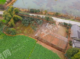 都江堰山腳下小溪旁460平米獨(dú)立農(nóng)家小院使用權(quán)整體對(duì)外流轉(zhuǎn)