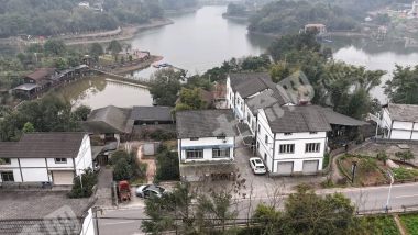 重慶南岸區(qū)240平農(nóng)村宅基地使用權(quán)出租
