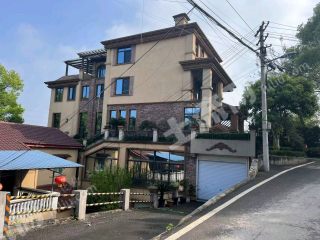 重慶歌樂山1000平米豪華別墅使用權(quán)可長期流轉(zhuǎn)