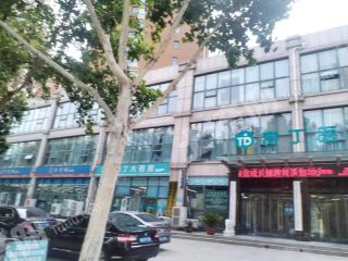 郑州郑东新区3250平方米商铺使用权拍卖