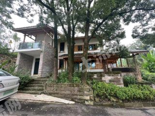 重慶沙坪壩區(qū)200平方米清水小別墅使用權(quán)出租，和政府簽