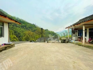 大邑風(fēng)景區(qū)青山視野農(nóng)房使用權(quán)出租