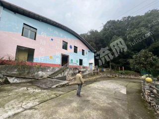 重慶歌樂(lè)山200畝田園綜合體出租，可分板塊出租