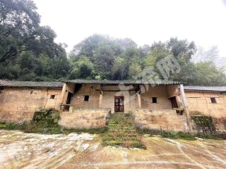 重慶銅梁區(qū)320平農(nóng)村民房大院出租