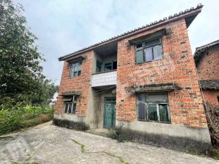 重慶北碚區(qū)130畝農(nóng)村宅基地使用權(quán)出租