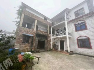 重慶巴南區(qū)500平方米農(nóng)村宅基地使用權(quán)出租