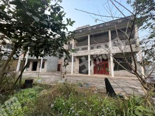 重慶巴南區(qū)400平方米民房出租，帶獨(dú)立院子5萬(wàn)一年