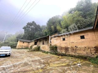 重慶銅梁區(qū)320平方米農(nóng)村宅基地使用權(quán)出租