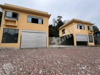 重慶巴南區(qū)1800平米民房場(chǎng)地出租，可建700平米廠房