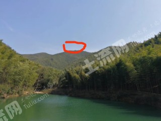 湖州长兴县高海拔高山顶30亩宗教用地使用权转让，唐朝时期的寺庙，山顶平坦，四望如一，路基已修好永久买断