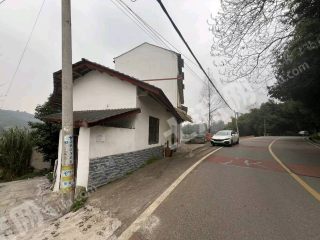 重慶沙坪壩區(qū)400平米農(nóng)家樂出租