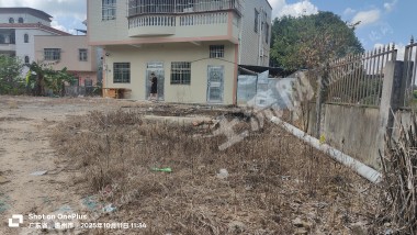 惠州惠阳路边两层楼房带院子出租